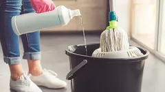 De farligaste kombinationerna av hushållskemikalier – det här får du aldrig blanda